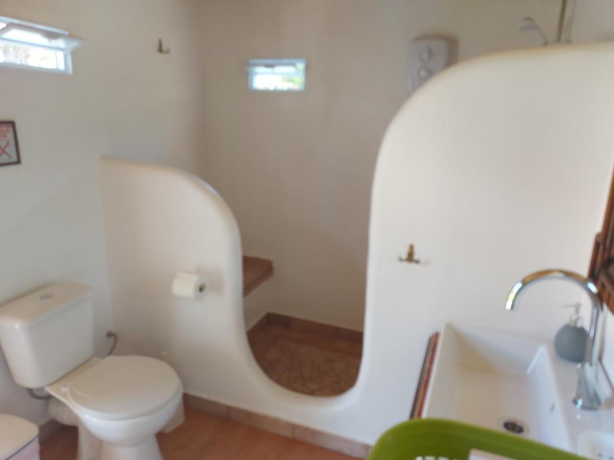 Varias Art House Kallirakhi Luaran gambar